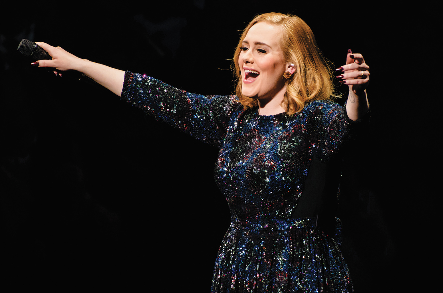 Adele, Drake Lead U.K.’s Year-End Charts | Billboard