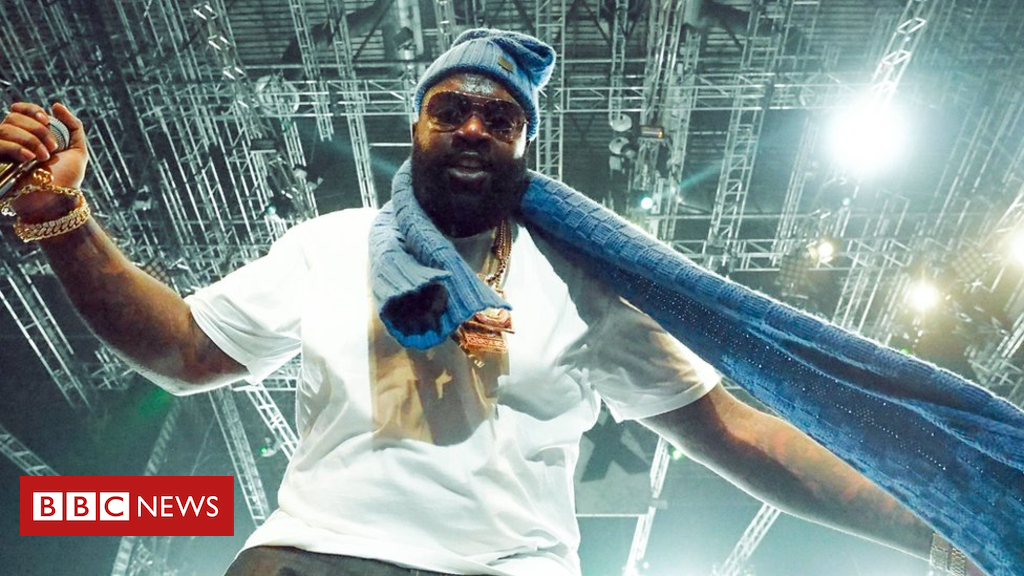 Rick Ross: Celebs praying for hospitalised rapper - BBC News