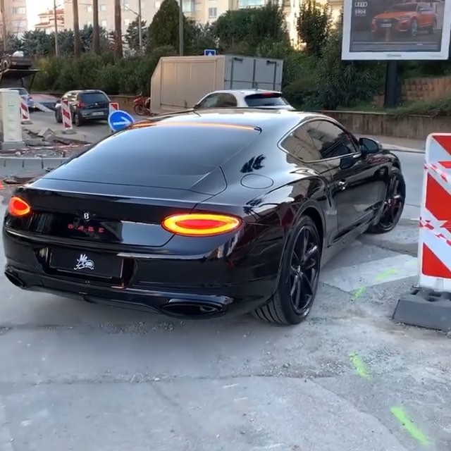 Arnaud 4k World of Luxury on Instagram: “Full black Continental GT. ✖️ This or a Rolls Royce ? ? ▫️Follow @arnaud_4k @arnaud_4k for more Supercars Daily ! ? ▫️Do You Want To…”