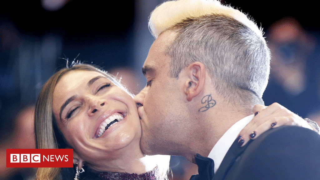 Robbie Williams and Ayda Field quit X Factor - BBC News