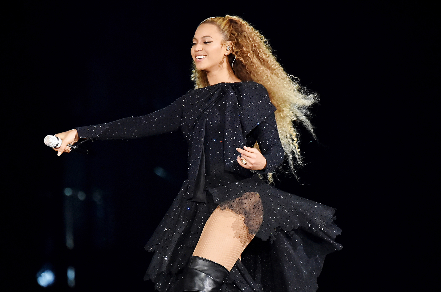 Beyonce’s ‘Lemonade’ Rolls Out Across All Streaming Platforms | Billboard
