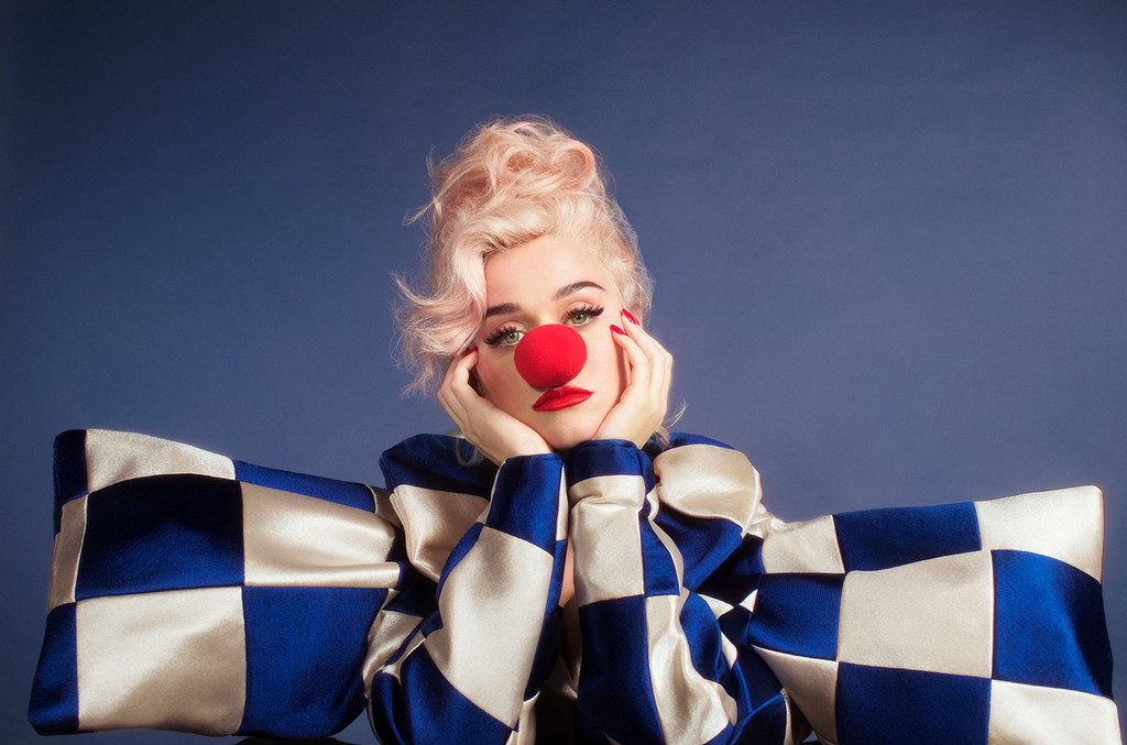 Katy Perry Invites Fans to Celebrate the Release of 'Smile' With New Clown Filter | Billboard