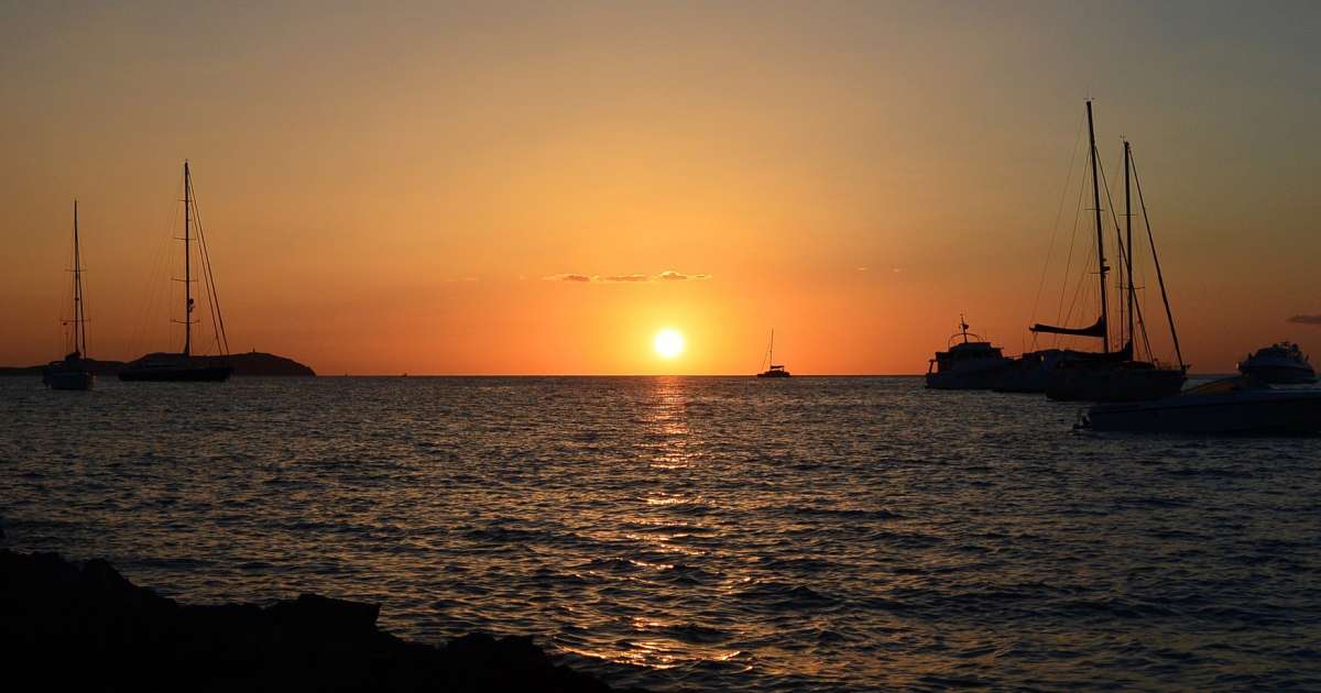 Holidaymakers could face a "villa shortage" in Ibiza this year, warns Balearic president - News - Mixmag