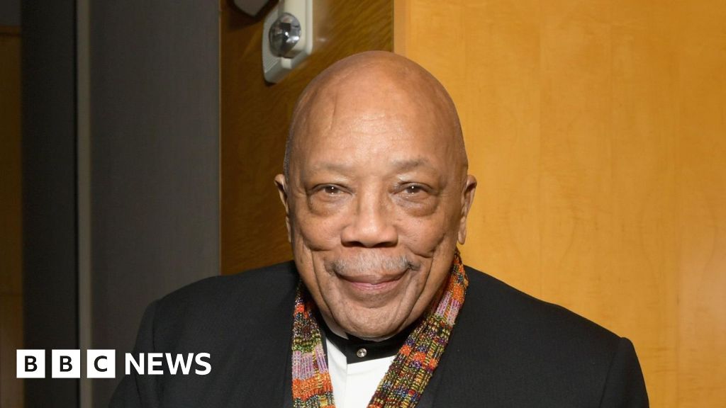 Quincy Jones, producer of Michael Jackson and Frank Sinatra, dies aged 91 - BBC News